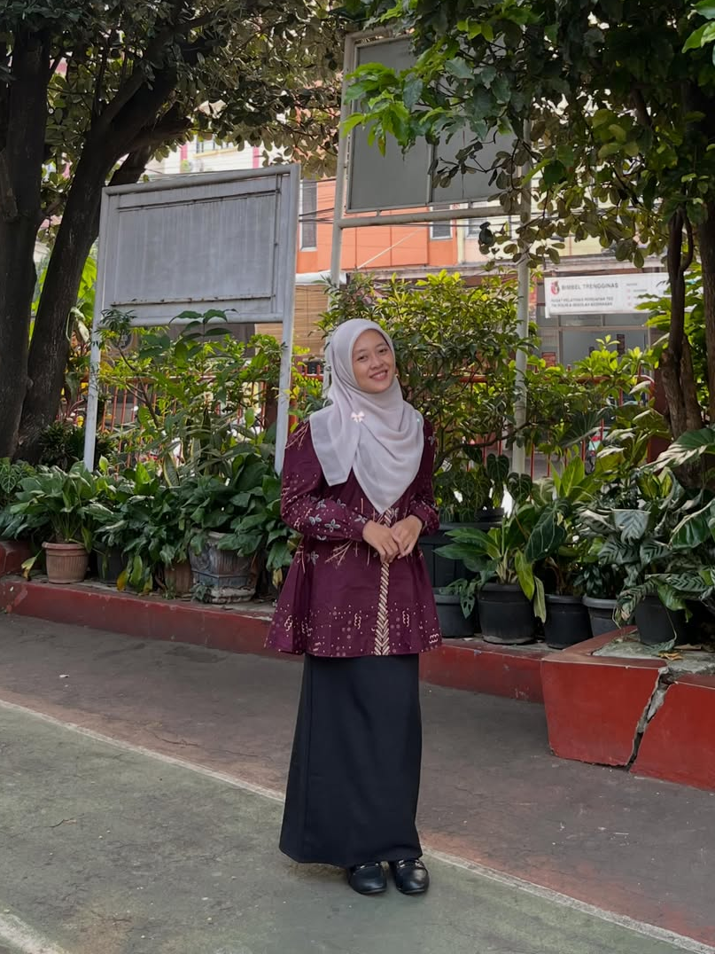 Founder Ruang Les